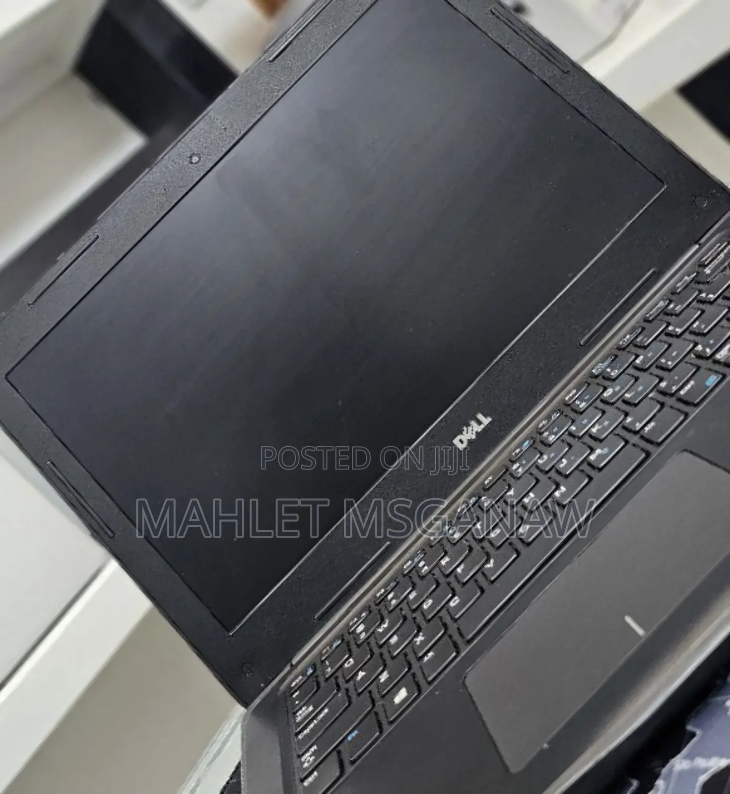 New Laptop Dell Latitude 3380 8GB Intel Core I5 SSD 512GB