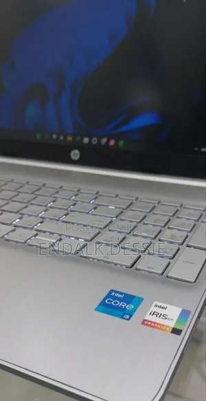 New Laptop HP 8GB Intel Core I5 SSD 512GB