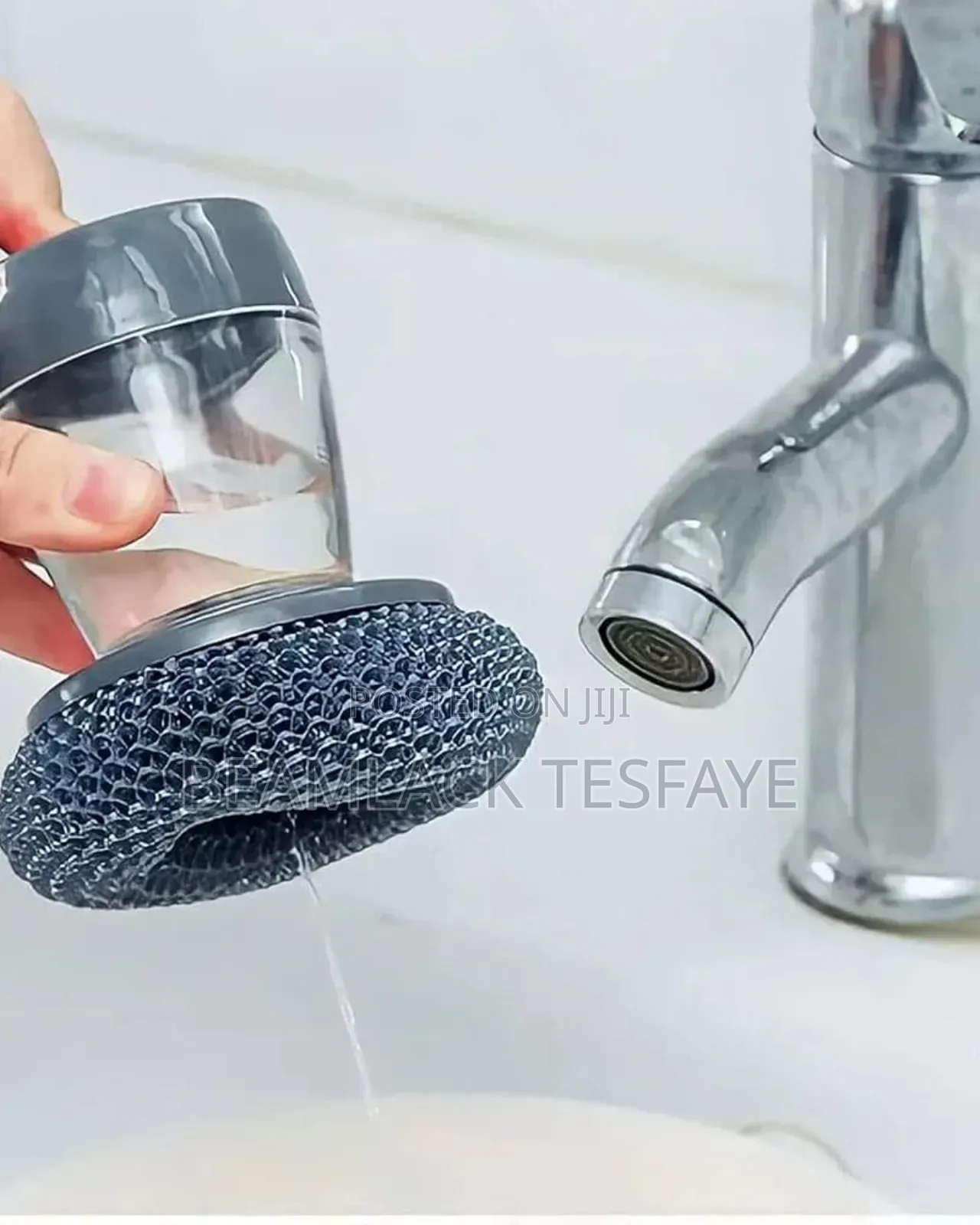 Soap Dispensing Pot Cleaning Brush