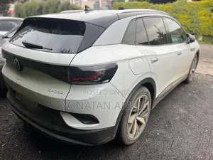 Volkswagen ID.4 2022 White