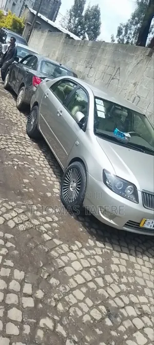 Photo - Toyota Corolla 2007 Silver