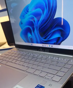 New Laptop HP Pavilion 14 16GB Intel Core I7 SSD 1T