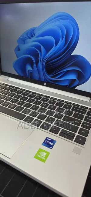 New Laptop HP ProBook 440 G9 16GB Intel Core I7 SSD 512GB