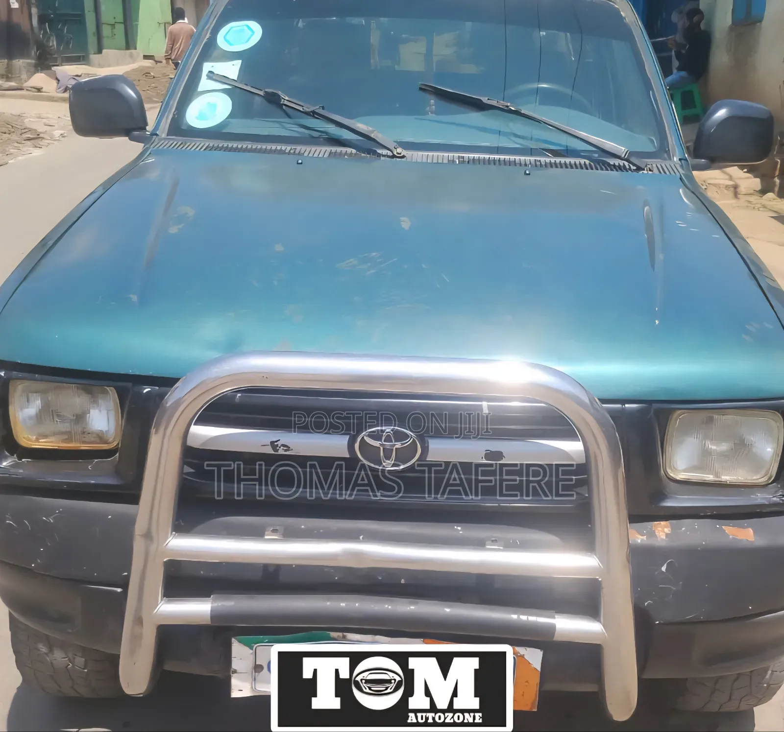 Toyota Hilux 1999 Green