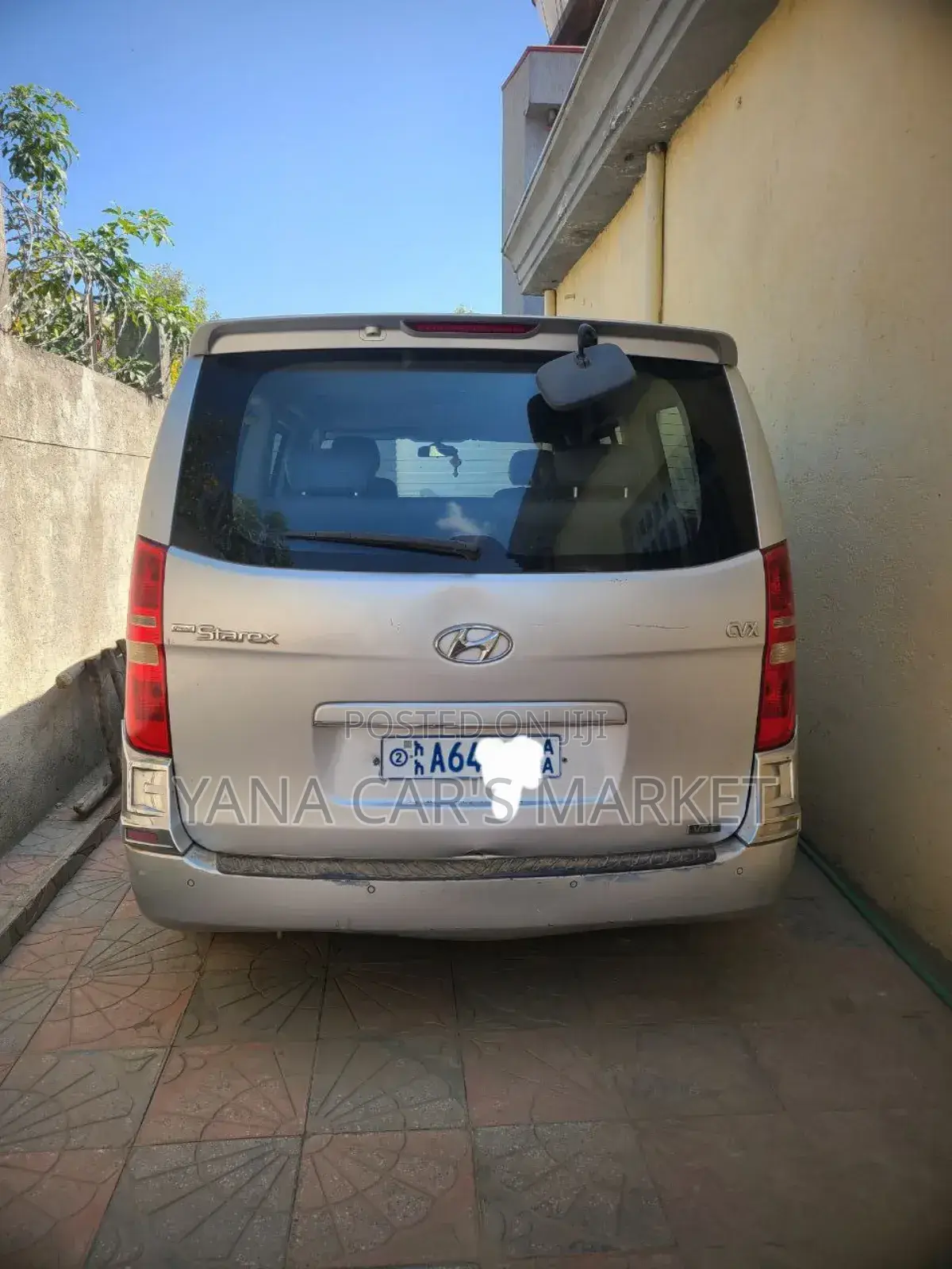 Hyundai Starex 2012 Gray