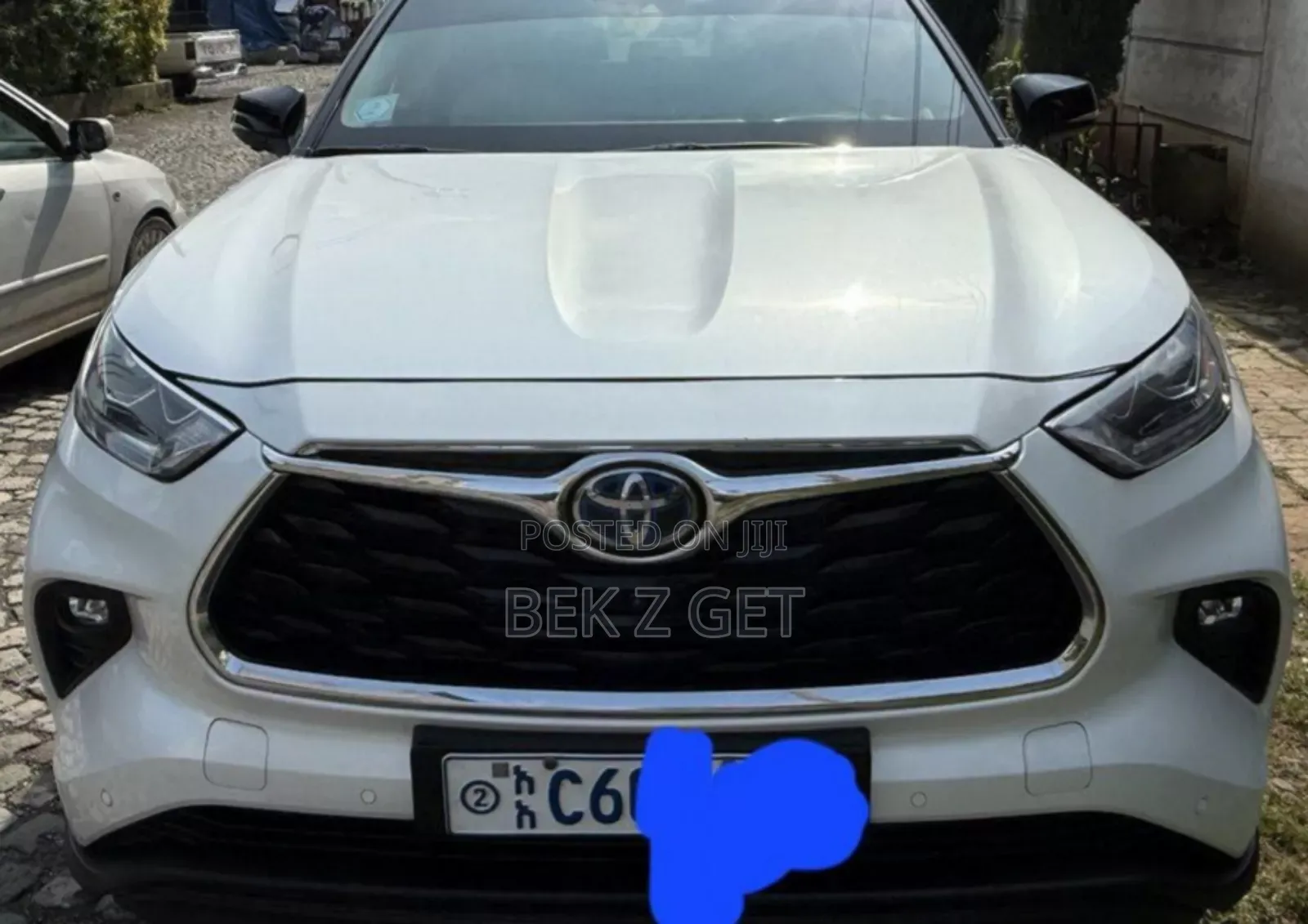 Toyota Highlander Hybrid 2024 White