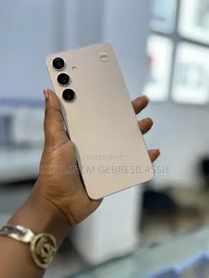 Photo - New Samsung Galaxy S24 Plus 256 GB White