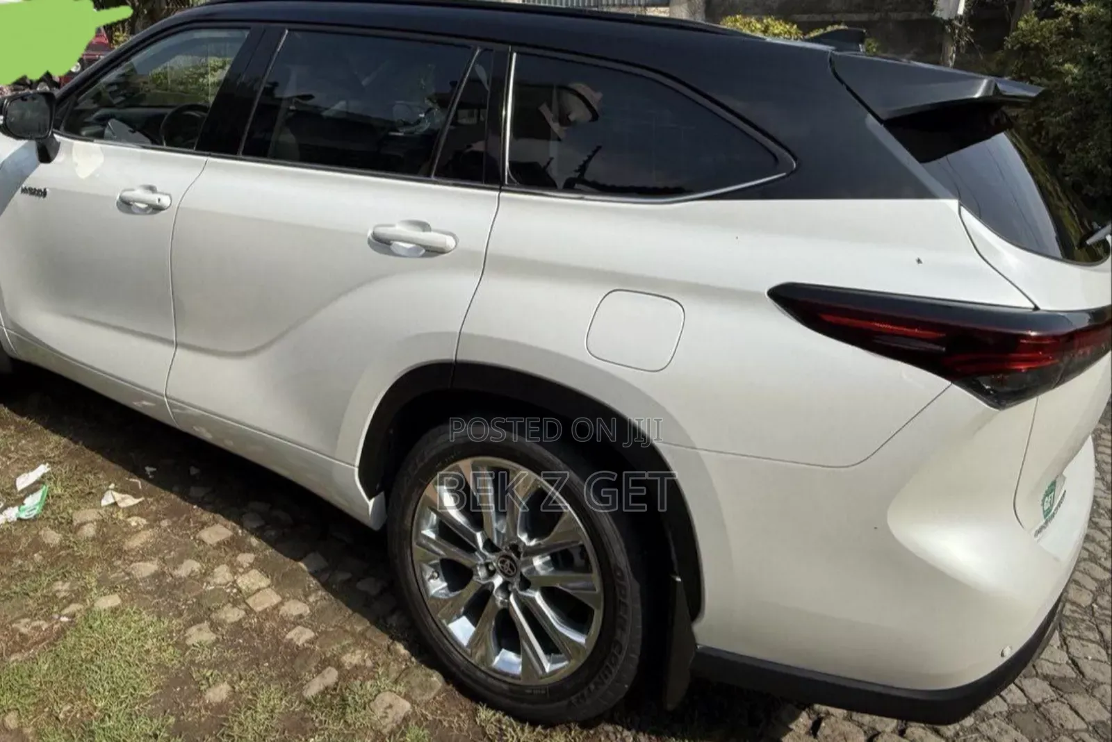 Toyota Highlander Hybrid 2024 White