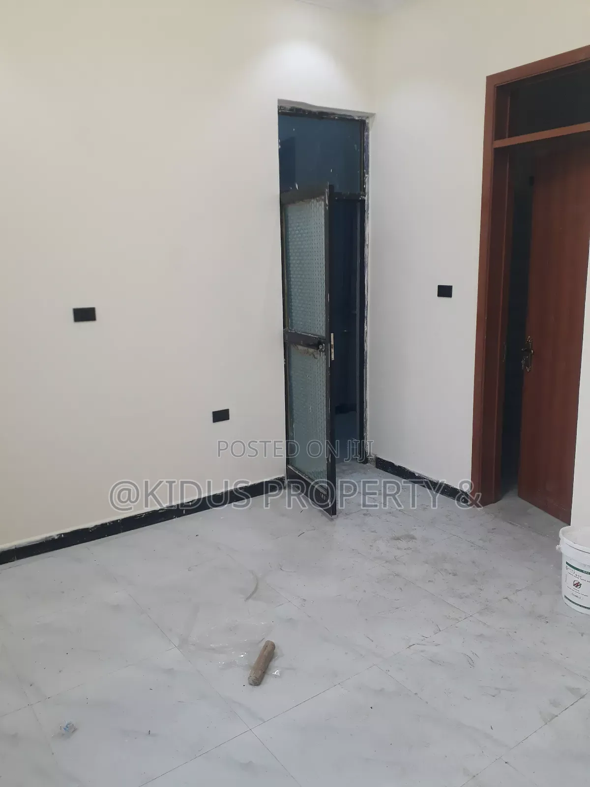 5bdrm Villa in Africa Building, Nifas Silk-Lafto for sale