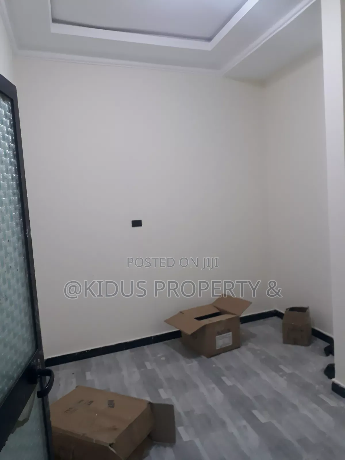 5bdrm Villa in Africa Building, Nifas Silk-Lafto for sale