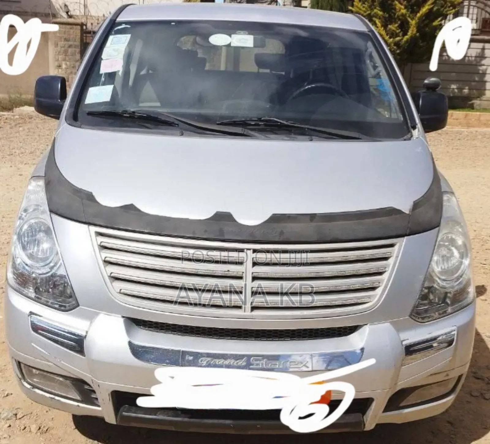 Hyundai Starex 2012 Gray