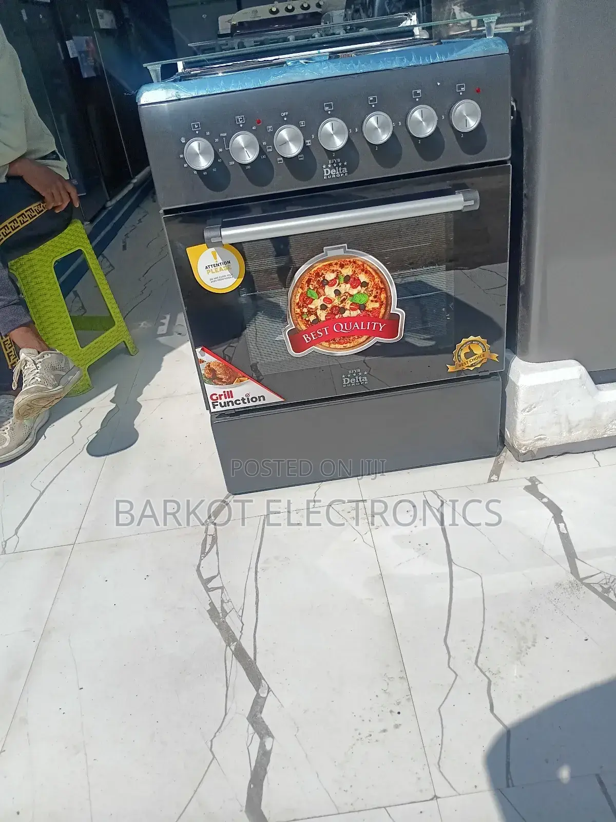 Delta Oven 60x60