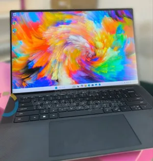 New Laptop Dell XPS 15 16GB Intel Core I7 SSD 512GB