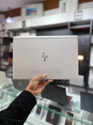 New Laptop HP EliteBook 840 G8 16GB Intel Core I7 SSD 512GB