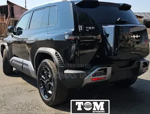 New BYD Leopard 8 2.0 Hybrid AWD 2025