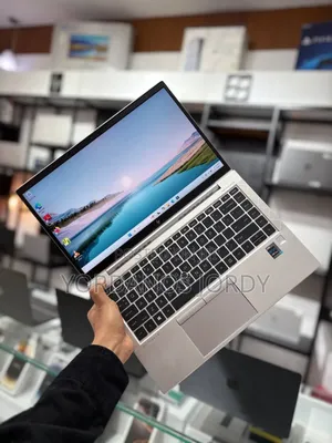 New Laptop HP EliteBook 840 G8 16GB Intel Core I7 SSD 512GB