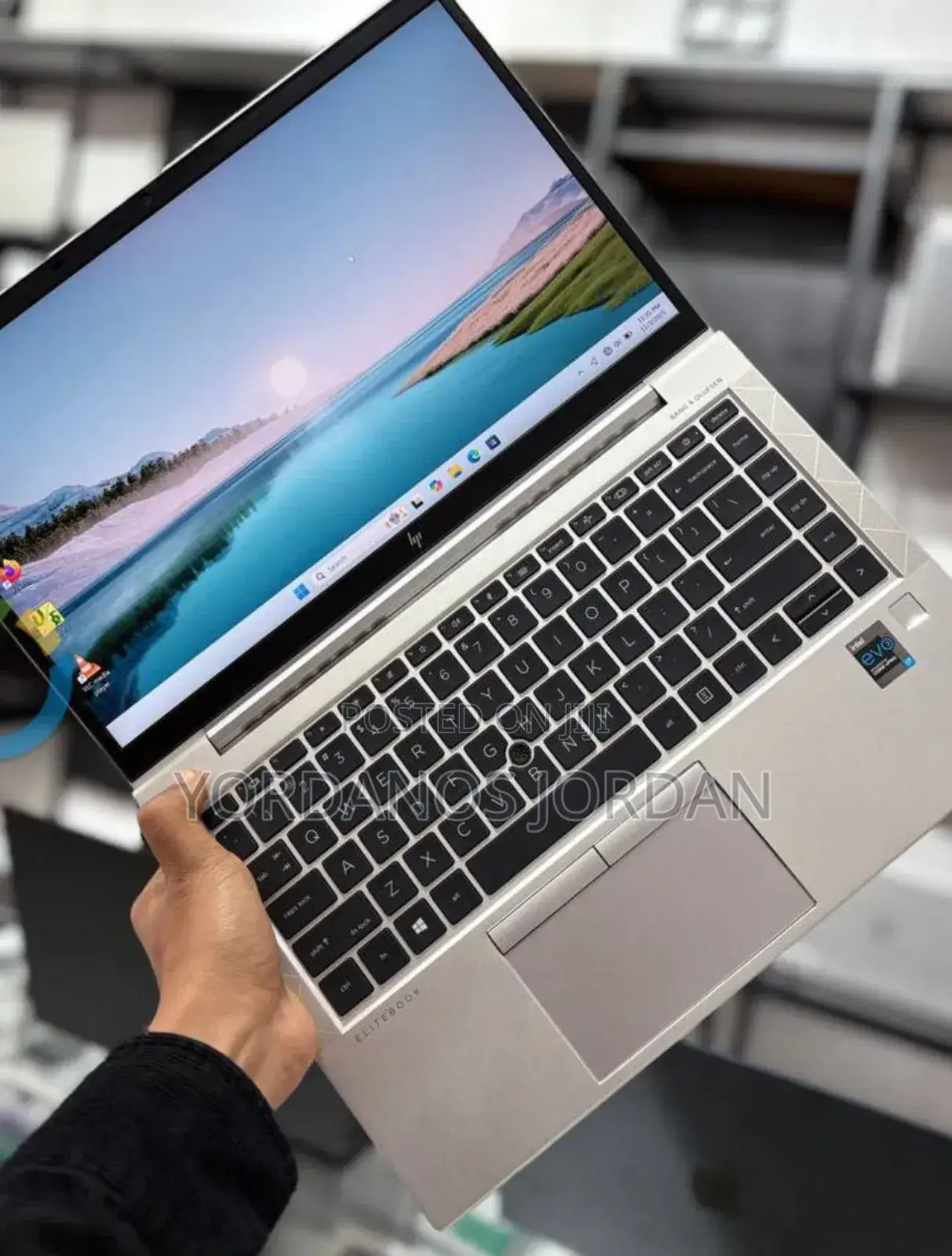 New Laptop HP EliteBook 840 G8 16GB Intel Core I7 SSD 512GB