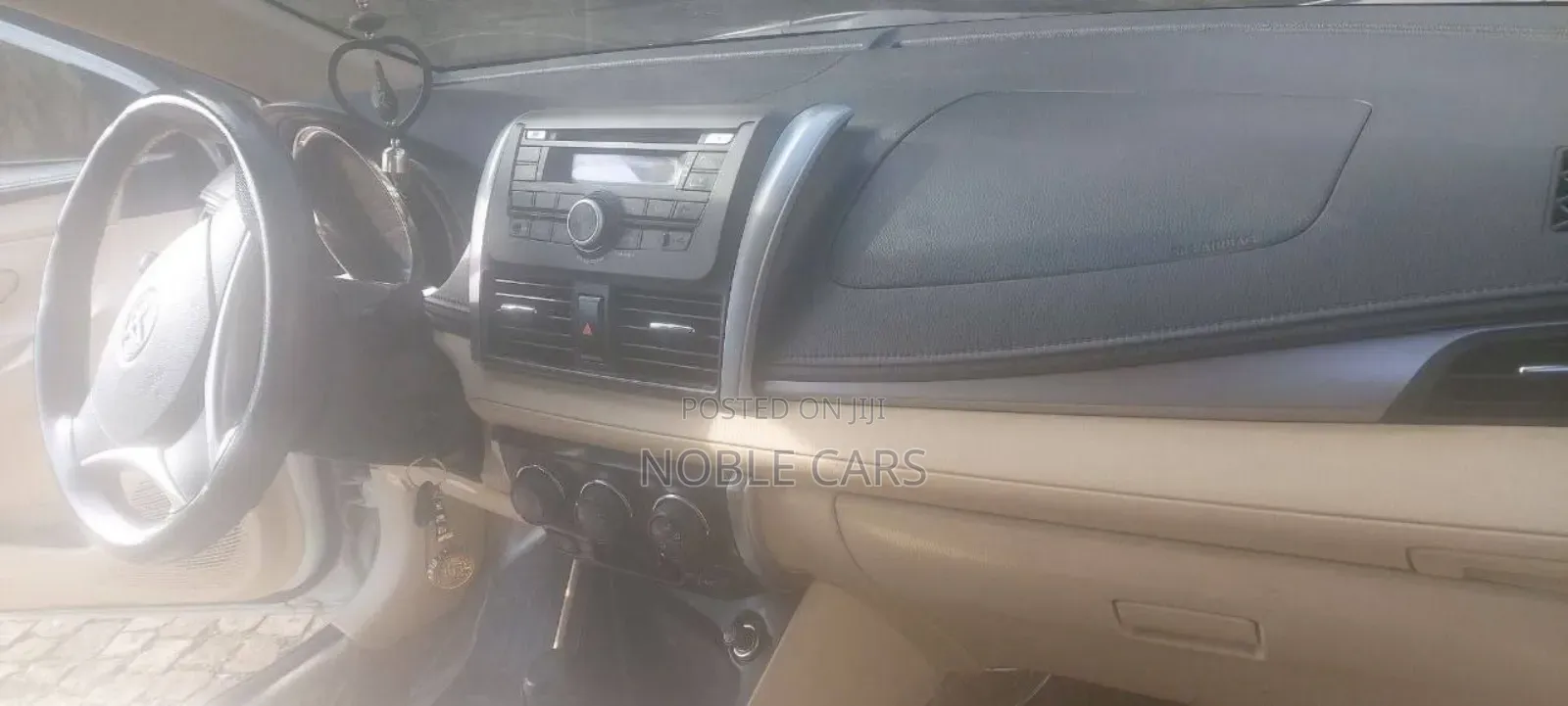 Toyota Yaris 2016 Ivory