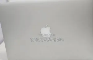 New Apple MacBook Pro 2024 M3 14-inch 8GB Intel Core i5 SSD 128GB