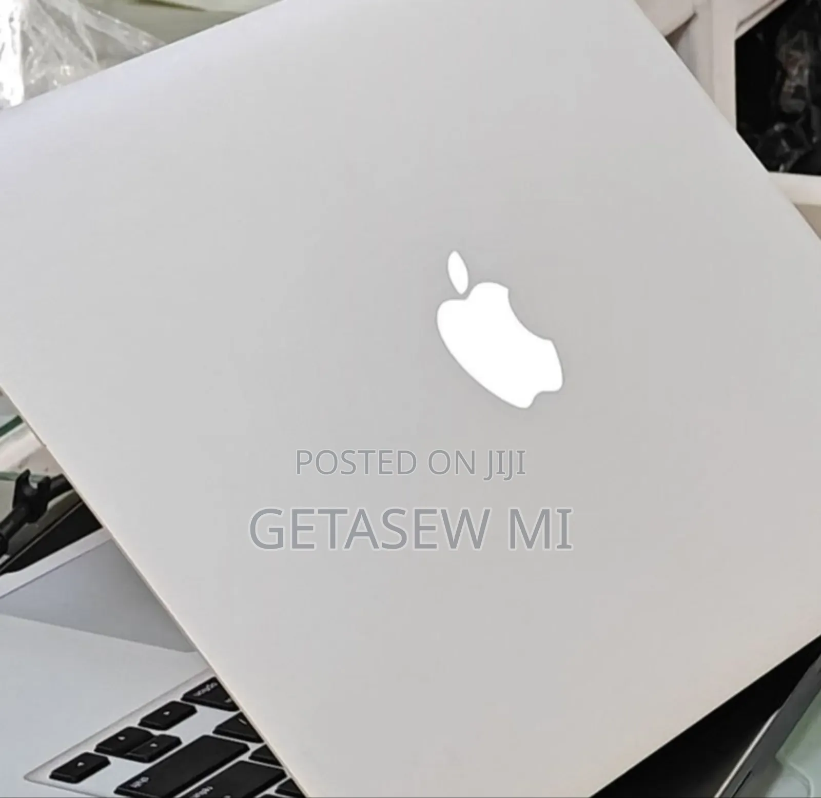 New Laptop Apple MacBook Air 2017 8GB Intel Core I7 SSD 512GB