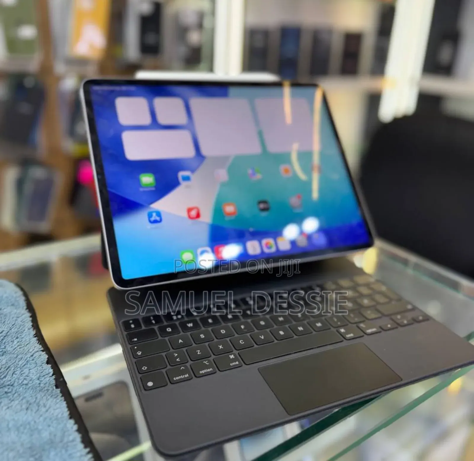 New Apple iPad Pro 12.9 (2022) 256 GB