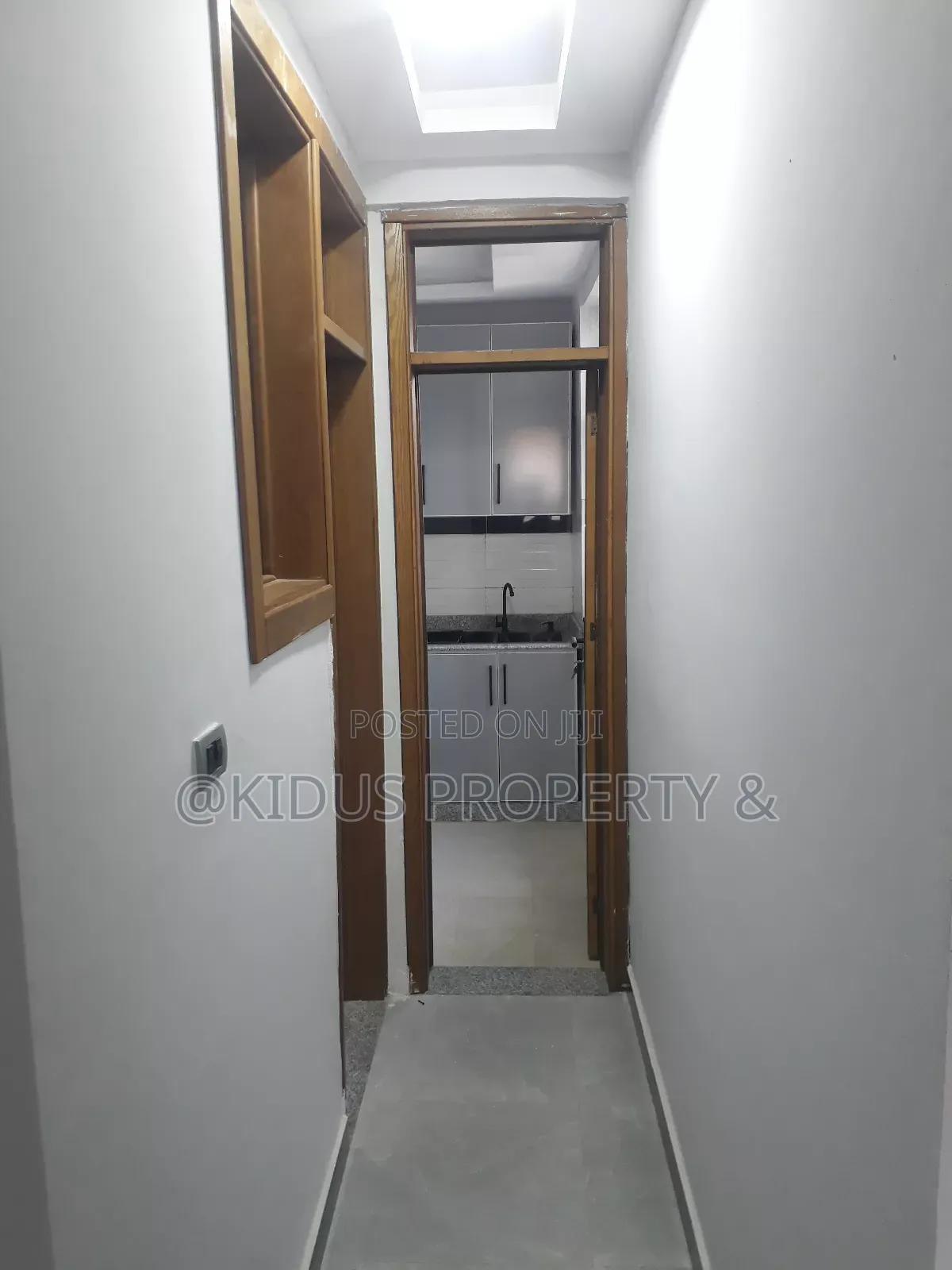 3bdrm Apartment in Jemo 1, Nifas Silk-Lafto for rent