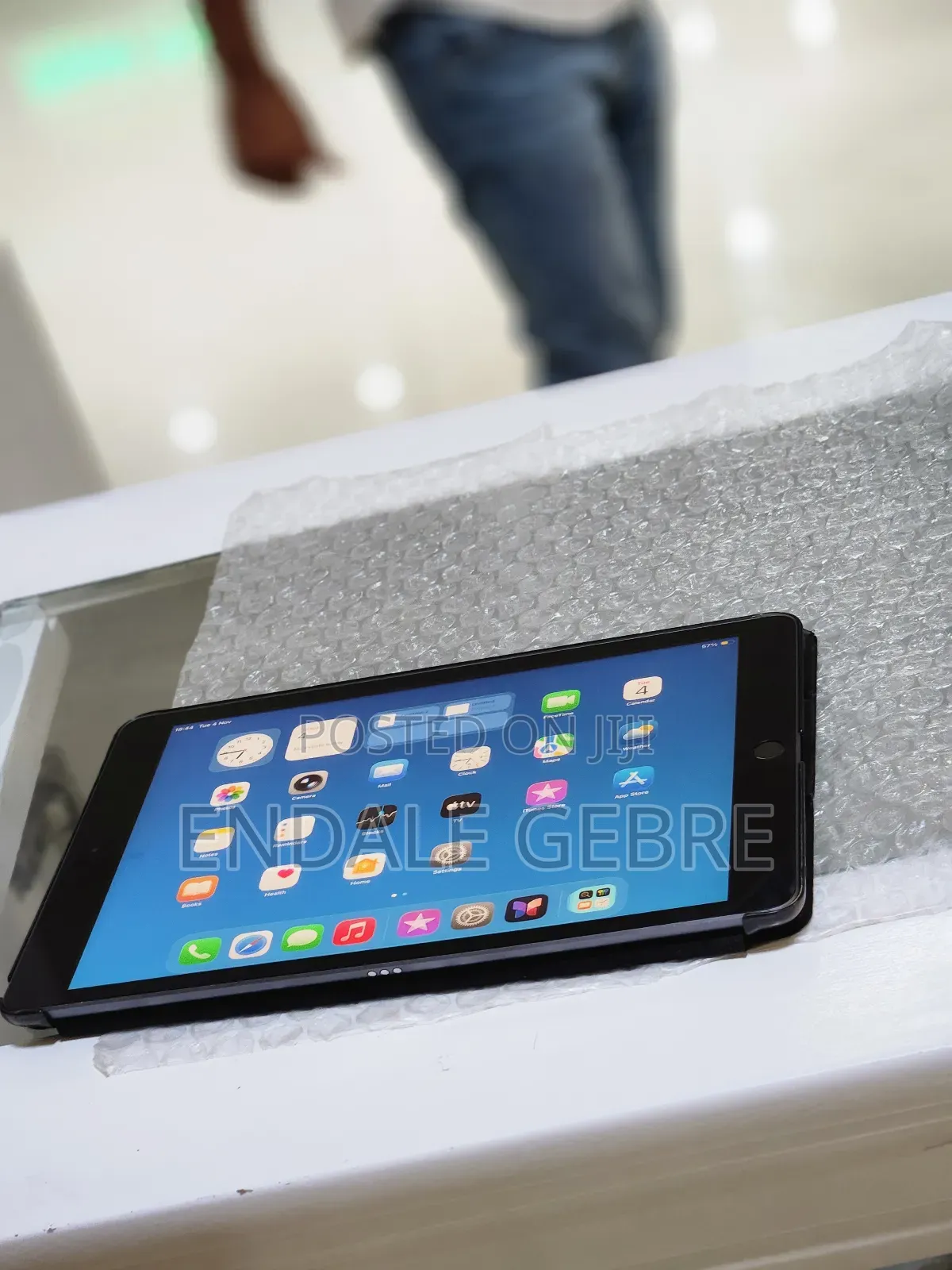 New Apple iPad Pro 11 (2018) 128 GB Gray