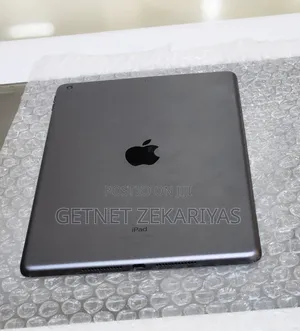 New Apple iPad 10.2 (2021) 128 GB