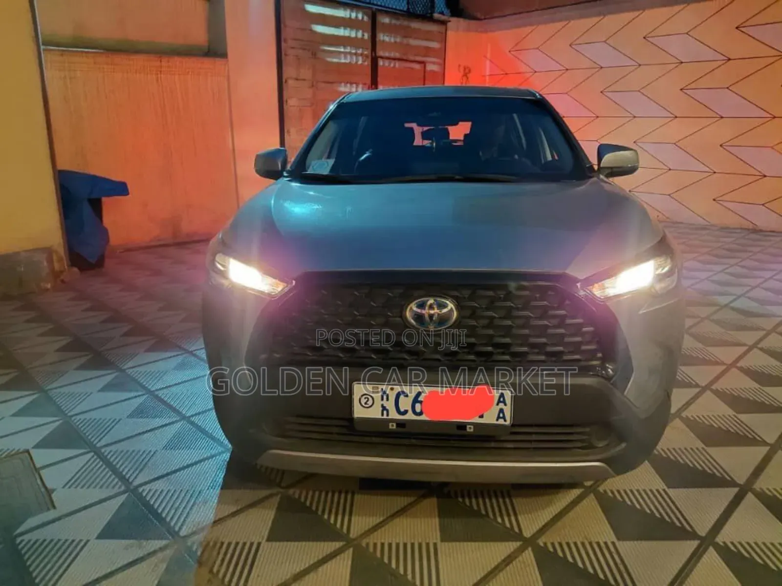 Toyota Corolla Cross Hybrid 2024 Silver