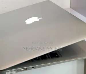 New Laptop Apple MacBook Air 2015 4GB Intel Core I5 SSD 128GB