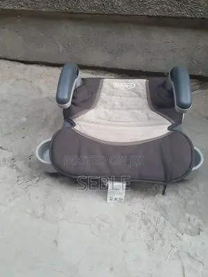 Photo - Graco Car Seat for 4 to 10 Years