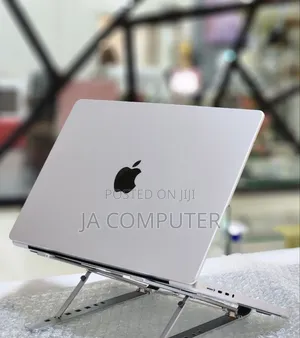 New Laptop Apple MacBook Pro M1 16GB Apple M1 Pro SSD 512GB