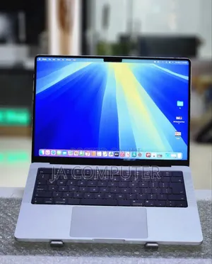 New Laptop Apple MacBook Pro M1 16GB Apple M1 Pro SSD 512GB