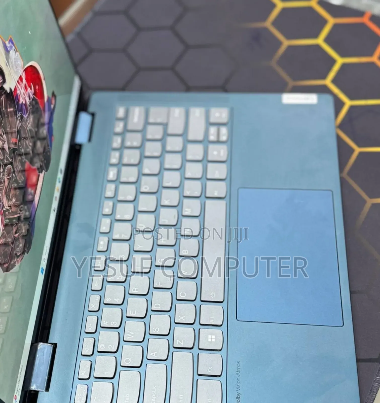 New Laptop Lenovo Yoga 7i 16GB Intel Core I7 SSD 512GB