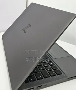 Photo - New Laptop HP Pavilion 15 16GB Intel Core I7 SSD 1T
