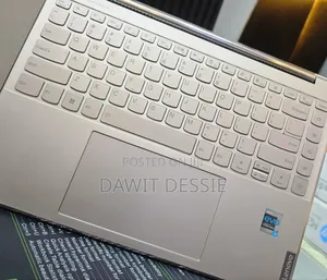 Photo - New Laptop Lenovo Yoga 9i 16GB Intel Core I7 SSD 1T