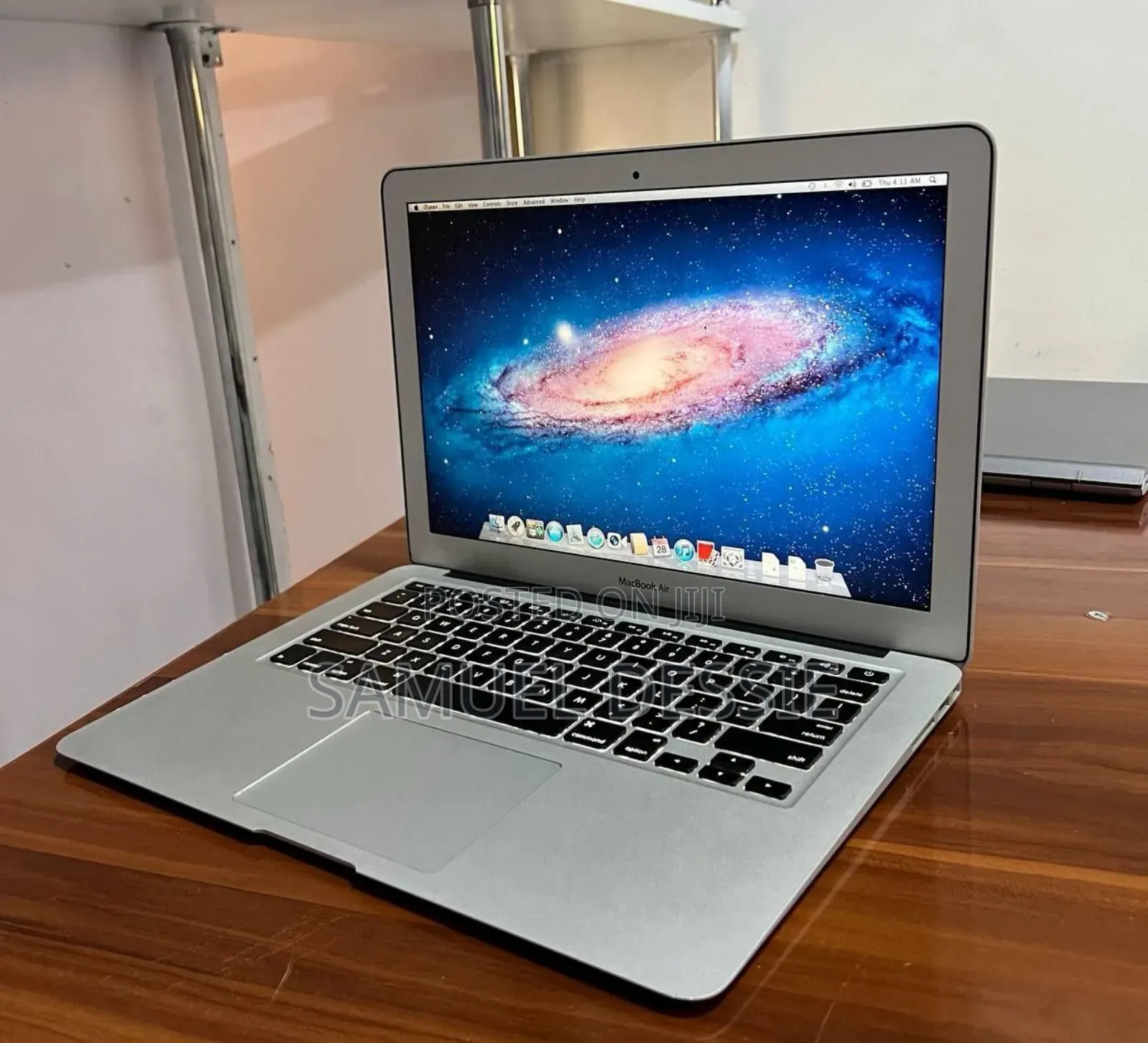 Laptop Apple MacBook Air 2015 8GB Intel Core I5 SSD 256GB