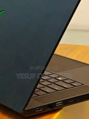 New Laptop Razer Blade 16GB Intel Core I7 SSD 512GB