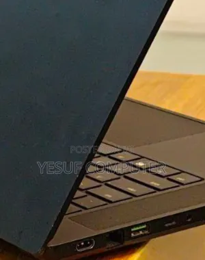 New Laptop Razer Blade 16GB Intel Core I7 SSD 512GB