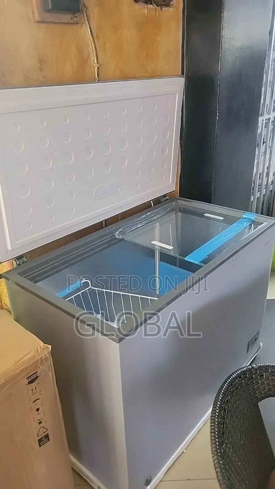 ኦርቢት 450 አግዳሚ ፍሪጅ