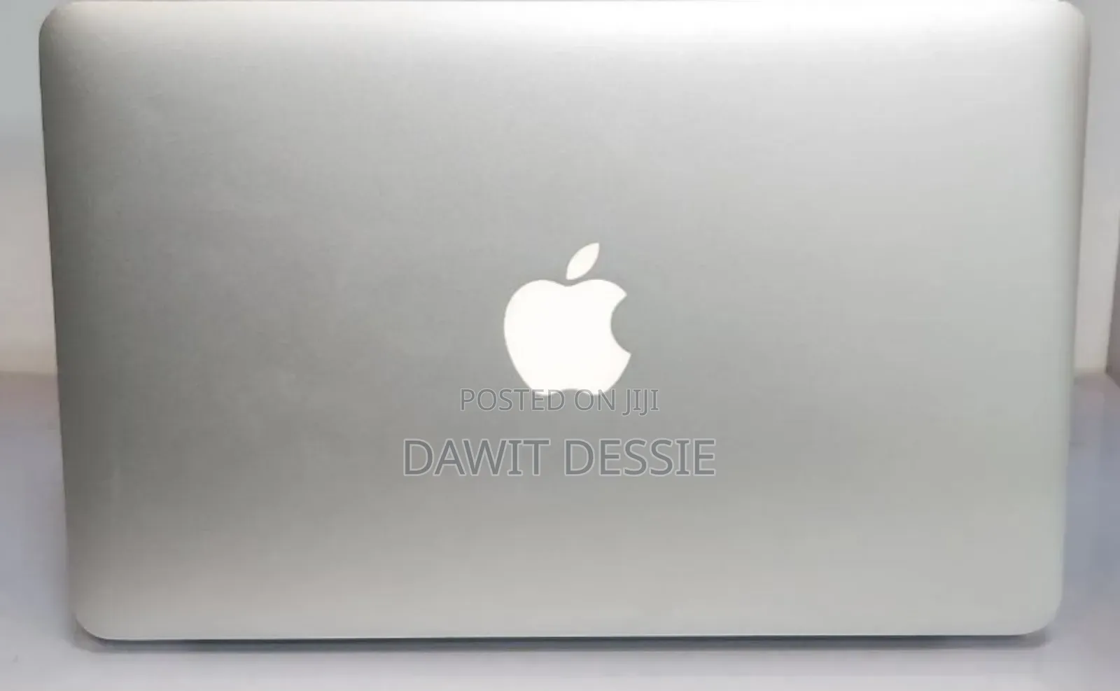 New Apple MacBook Air 2025 M4 13-Inch 4GB Intel Core I5 SSD 128GB