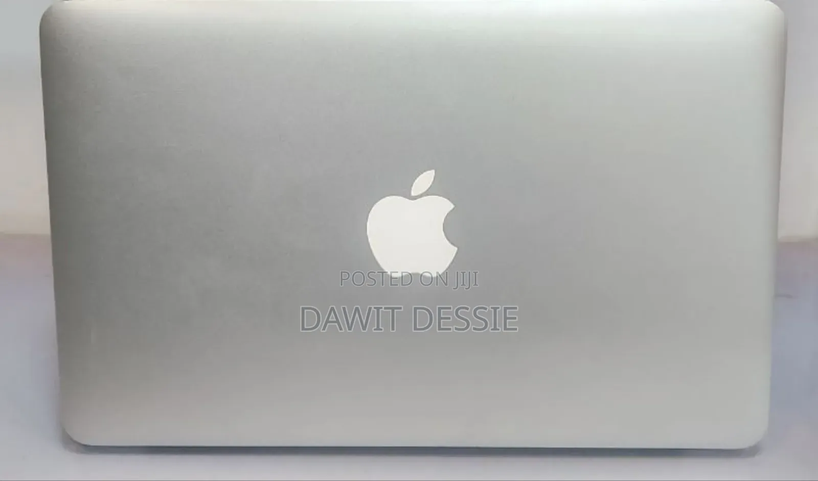 New Apple MacBook Air 2025 M4 13-Inch 4GB Intel Core I5 SSD 128GB