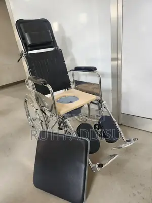 Toilet Wheelchair奔跑commode Wheelchair奔跑toilet Wheelchair麴我wheelchair