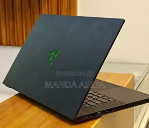 New Laptop Razer Blade 16GB Intel Core I7 SSD 512GB