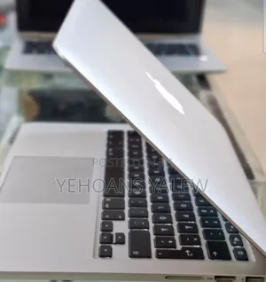 New Laptop Apple MacBook Pro 2014 8GB Intel Core I7 SSD 256GB