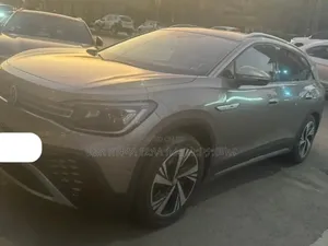 Volkswagen ID.6 2023 Teal