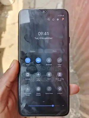 Photo - Samsung Galaxy A20s 32 GB Black