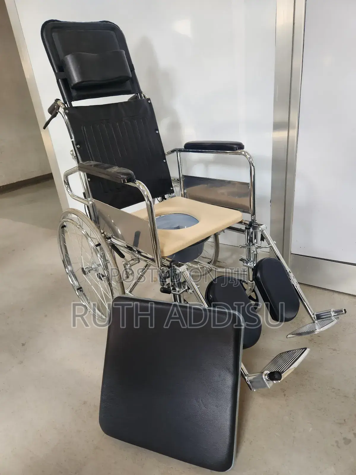 Sleeping Commode Wheelchair奔跑wheelchair夷陵wheelchair延長wheelchair Poty