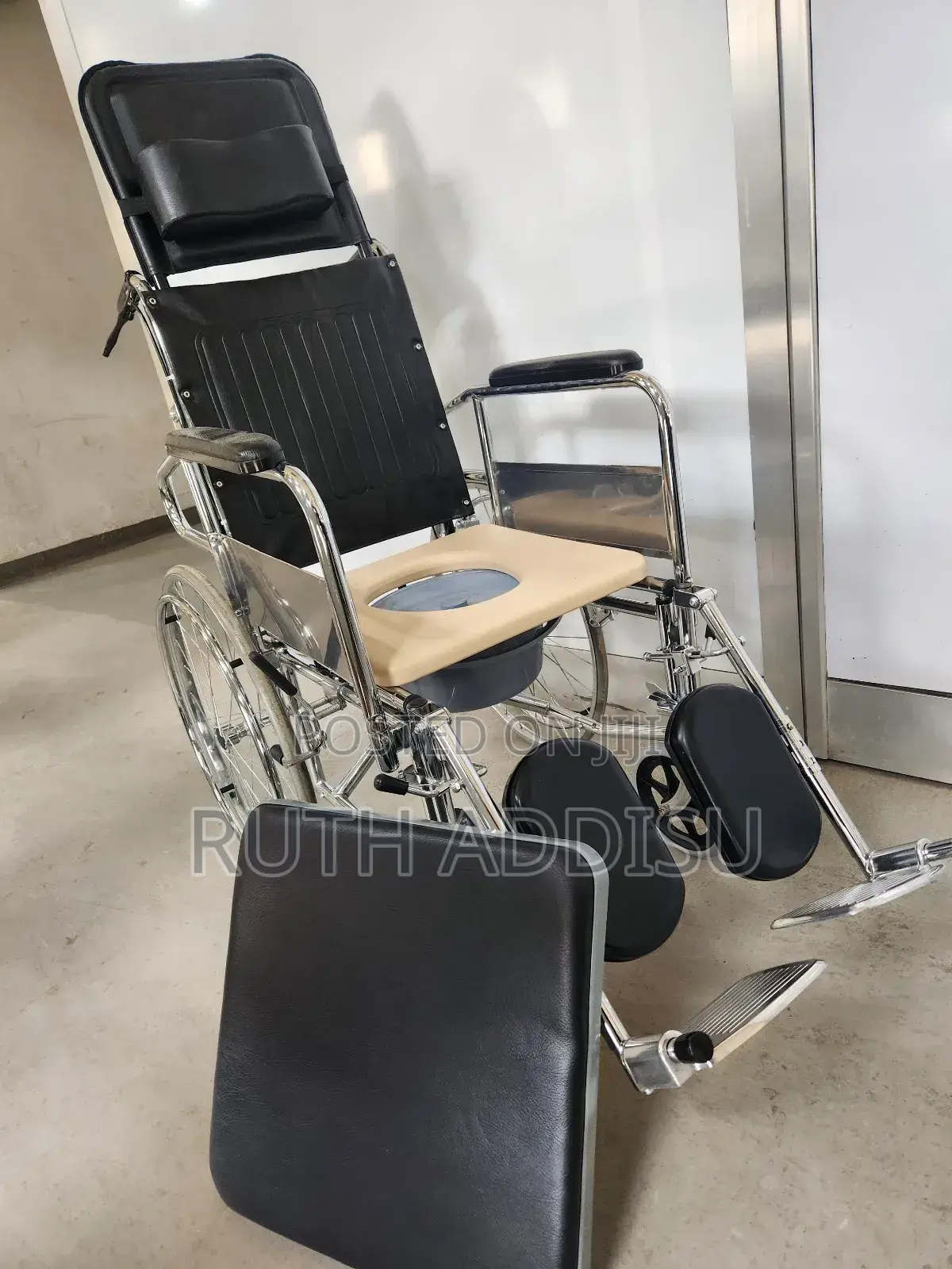 All in One Brand New Wheelchair Sleeping Wheelchair九月wheelchair Best