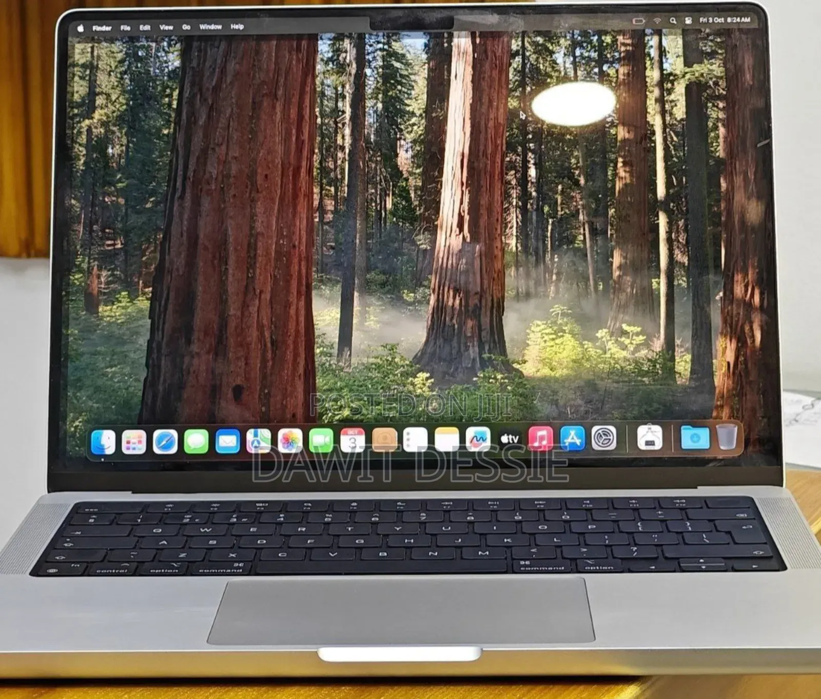 New Laptop Apple MacBook Pro M1 16GB Apple M1 Pro SSD 1T